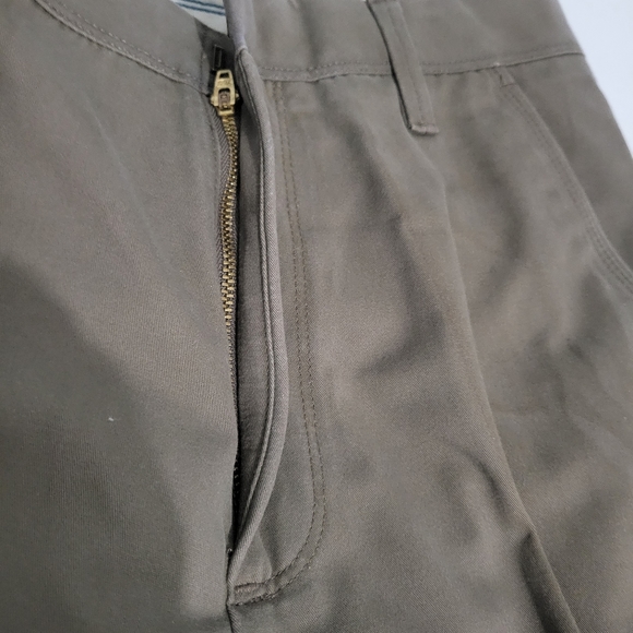 Haggar Co. Life|Brown|Size 30X 32|Straight Leg - Picture 10 of 11